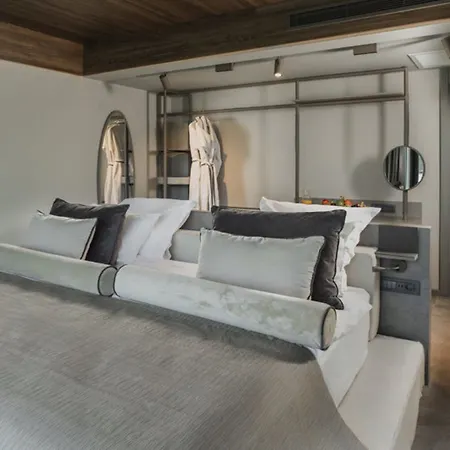 Отель Paloma Finesse 5*